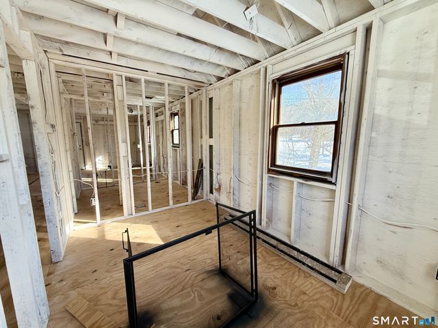 343 East Wakefield Boulevard, Winchester, CT 06098