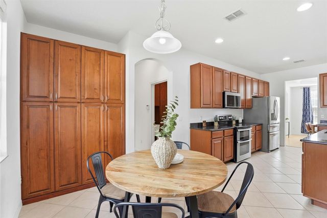 339 OLD ALEMANY PLACE, Oviedo, FL 32765