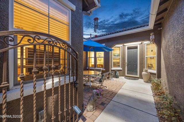 6581 Voyage Drive, Sparks, NV 89436