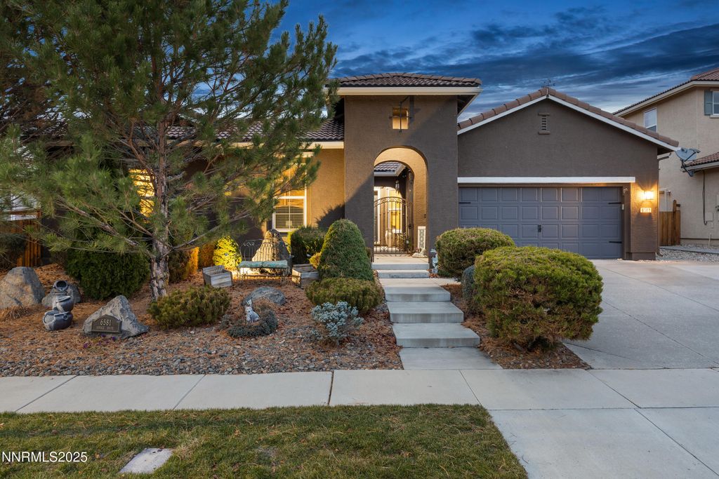 6581 Voyage Drive, Sparks, NV 89436