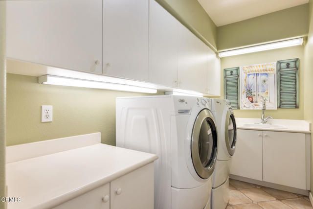 3710 Sunset Ridge Road, Altadena, CA 91001