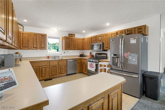 45330 Maple View Circle, Caldwell, OH 43724
