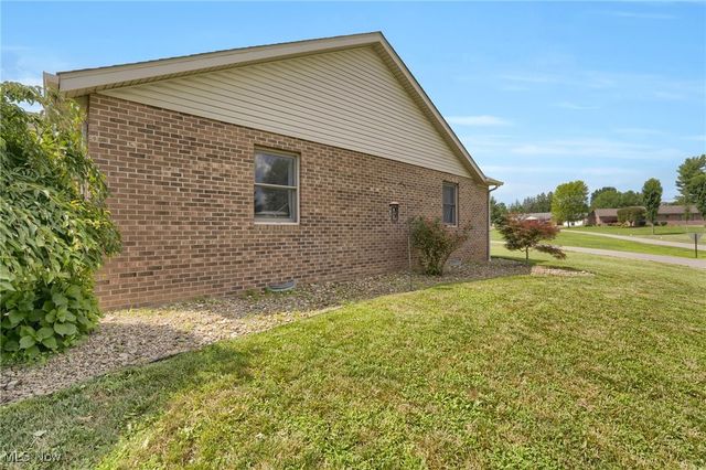 45330 Maple View Circle, Caldwell, OH 43724