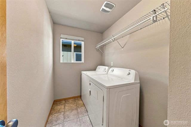 17925 73rd Avenue E, Puyallup, WA 98375