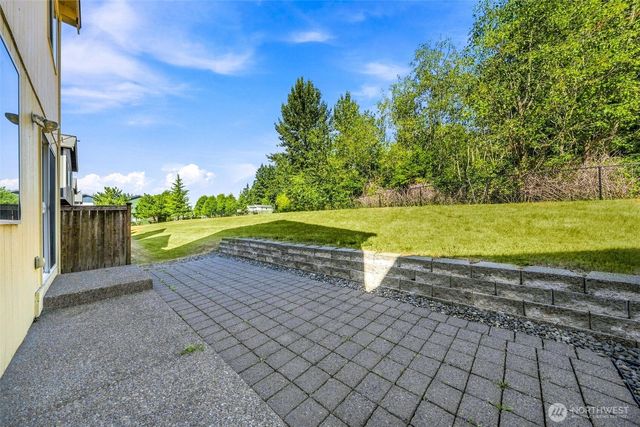 17925 73rd Avenue E, Puyallup, WA 98375