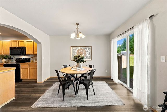 17925 73rd Avenue E, Puyallup, WA 98375