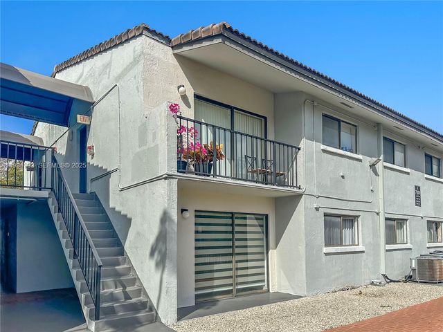 7000 NW 179th St 110, Hialeah, FL 33015