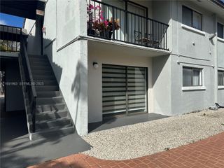 7000 NW 179th St 110, Hialeah, FL 33015