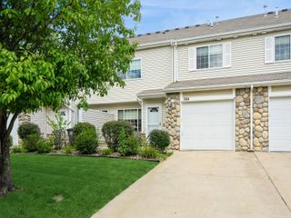 3799 Village Run Drive 504, Des Moines, IA 50317
