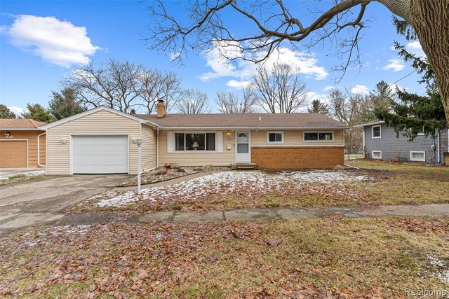 428 Sunnyside Drive, Flushing, MI 48433