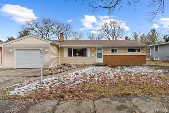 428 Sunnyside Drive, Flushing, MI 48433