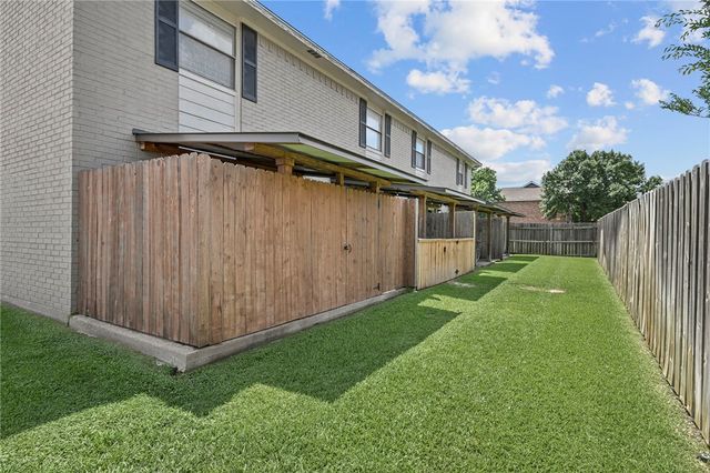 1406 Summit Street A, College Station, TX 77845