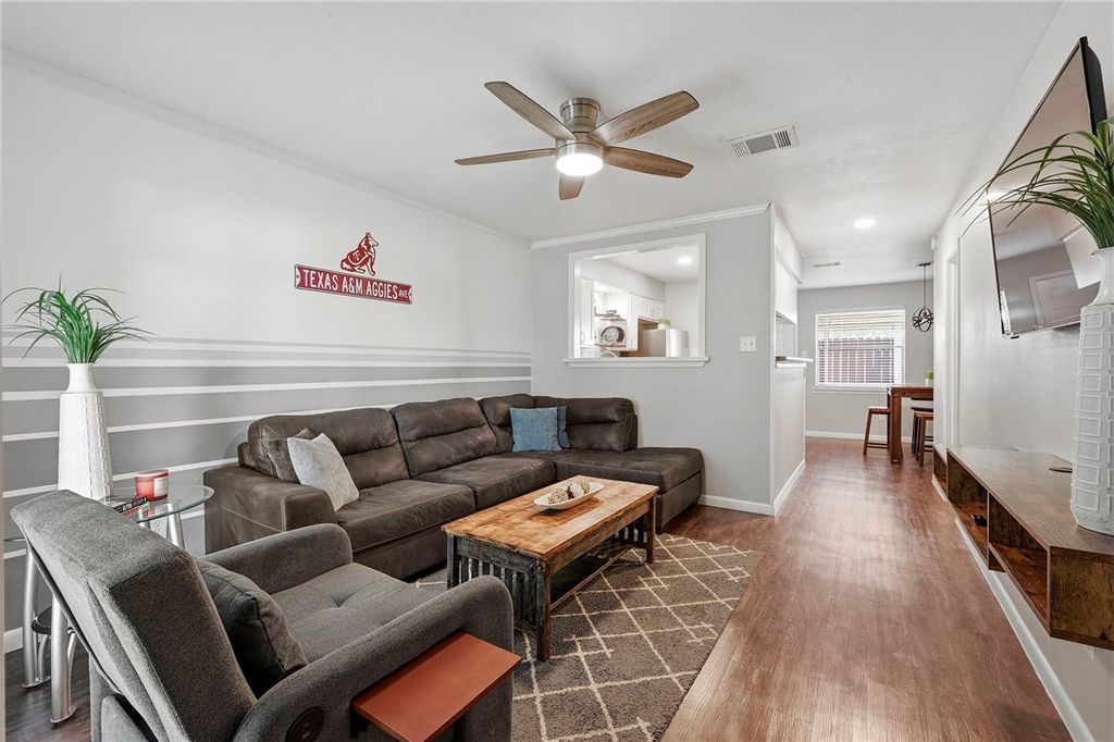 1406 Summit Street A, College Station, TX 77845 — photo 4