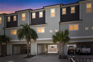 1701 S Station St 402, Port Aransas, TX 78373