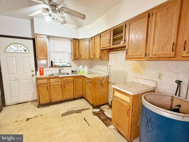 1605 S RINGGOLD ST, Philadelphia, PA 19145