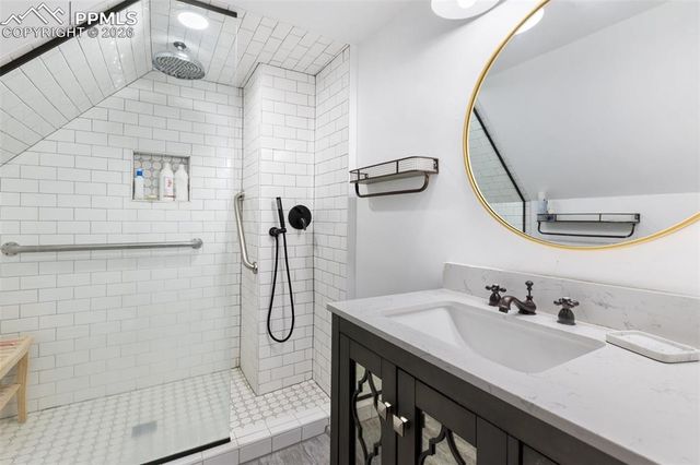 211 Spicer Avenue, Victor, CO 80860