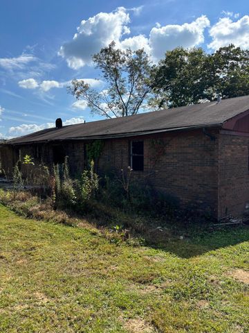 47 Old Farm Road, Cannon, KY 40923