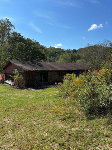 47 Old Farm Road, Cannon, KY 40923