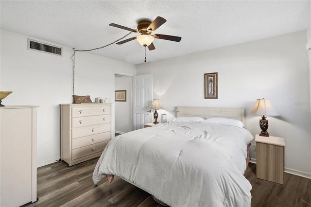 1301 GULF BOULEVARD 107, Clearwater Beach, FL 33767