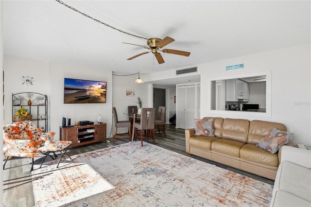 1301 GULF BOULEVARD 107, Clearwater Beach, FL 33767