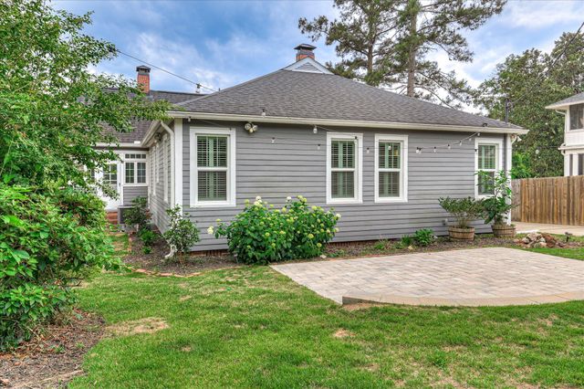 1020 Holly Lane SW, Aiken, SC 29801