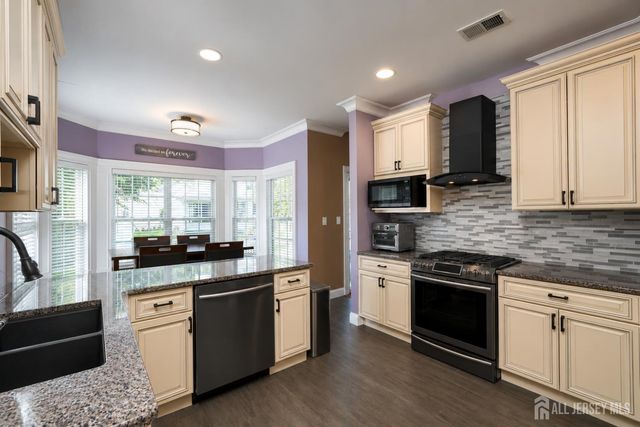 5 Johnson Street, Old Bridge, NJ 08857