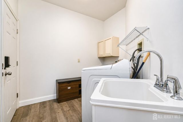 5 Johnson Street, Old Bridge, NJ 08857