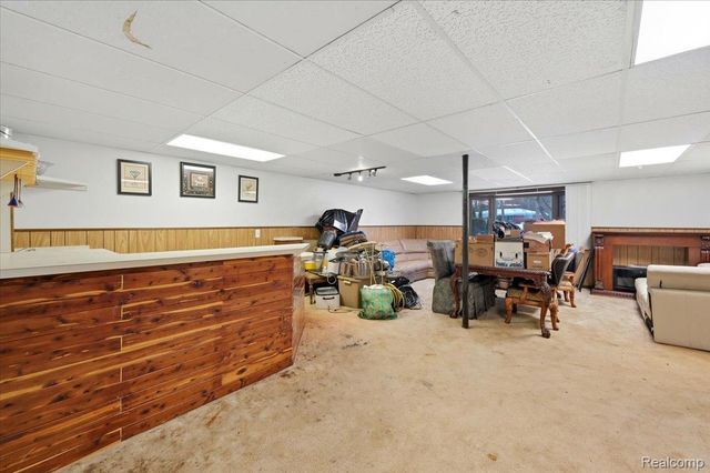 21428 Lundy Drive, Farmington, MI 48336