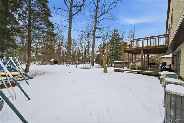 21428 Lundy Drive, Farmington, MI 48336