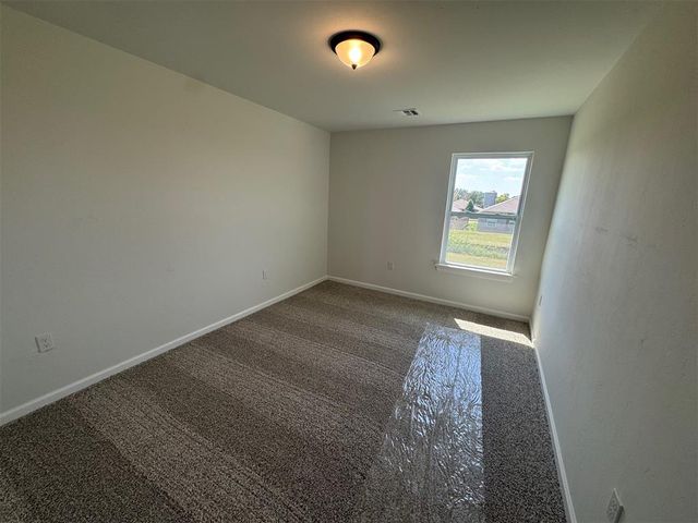 2715 Turtle Way, Midwest City, OK 73130