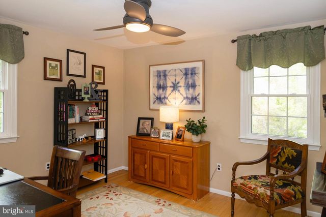 1353 VALLEE DR, West Deptford, NJ 08096