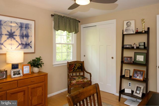 1353 VALLEE DR, West Deptford, NJ 08096