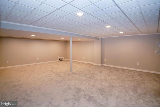 1353 VALLEE DR, West Deptford, NJ 08096