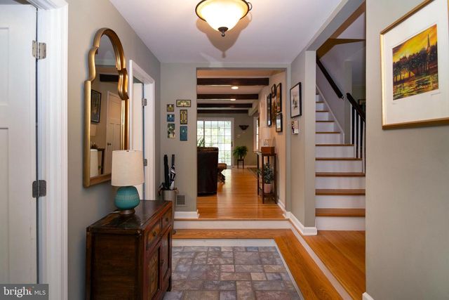 1353 VALLEE DR, West Deptford, NJ 08096