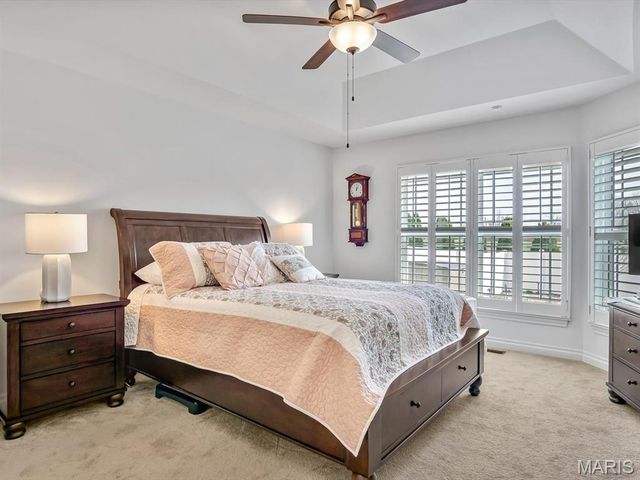 7300 FULHAM Lane B, Troy, IL 62294