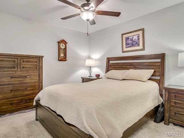 7300 FULHAM Lane B, Troy, IL 62294