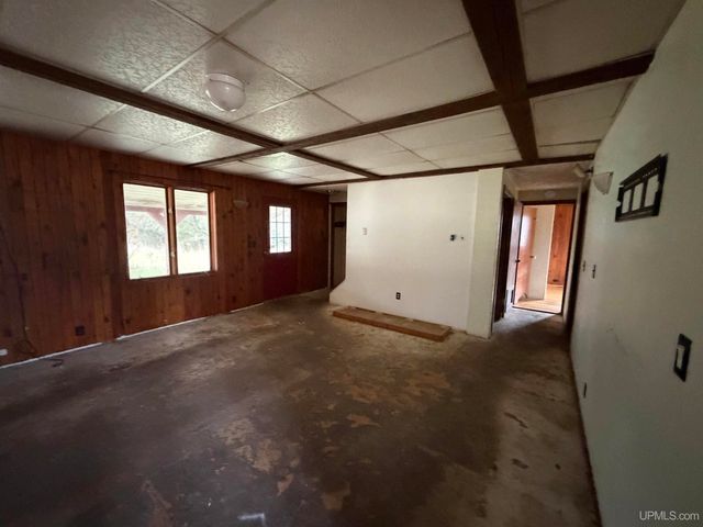 N5805 Beauchamp Road, Hardwood, MI 49807