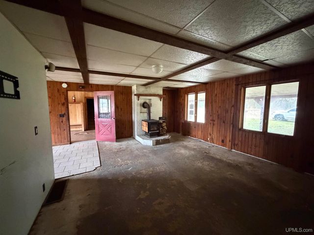 N5805 Beauchamp Road, Hardwood, MI 49807