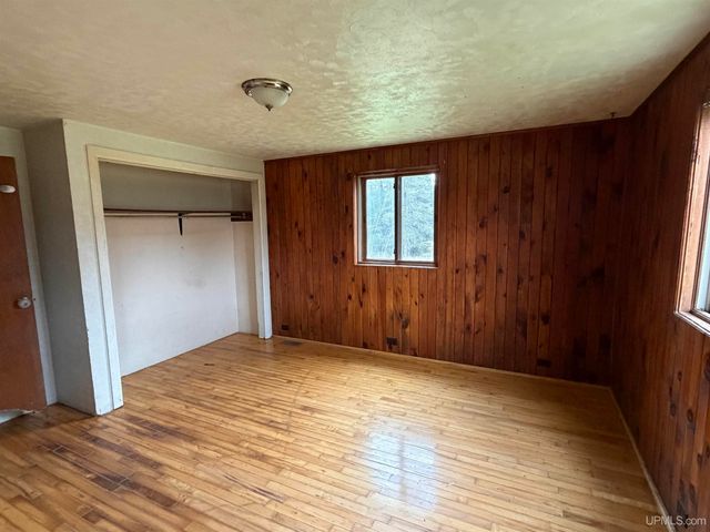N5805 Beauchamp Road, Hardwood, MI 49807