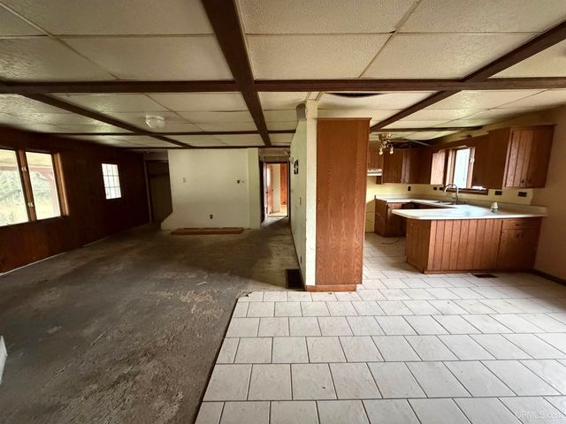 N5805 Beauchamp Road, Hardwood, MI 49807