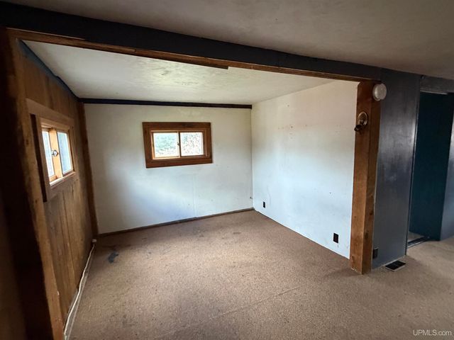 N5805 Beauchamp Road, Hardwood, MI 49807