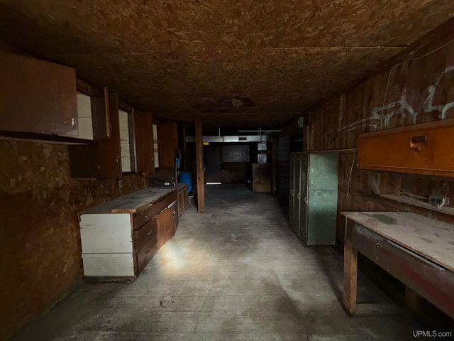 N5805 Beauchamp Road, Hardwood, MI 49807