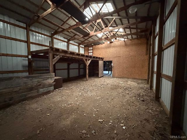 N5805 Beauchamp Road, Hardwood, MI 49807