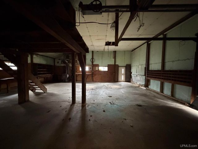 N5805 Beauchamp Road, Hardwood, MI 49807