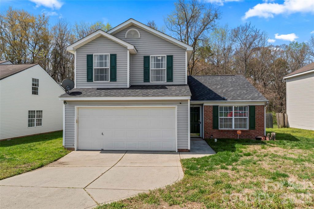 6243 Day Lilly Lane, Charlotte, NC 28216
