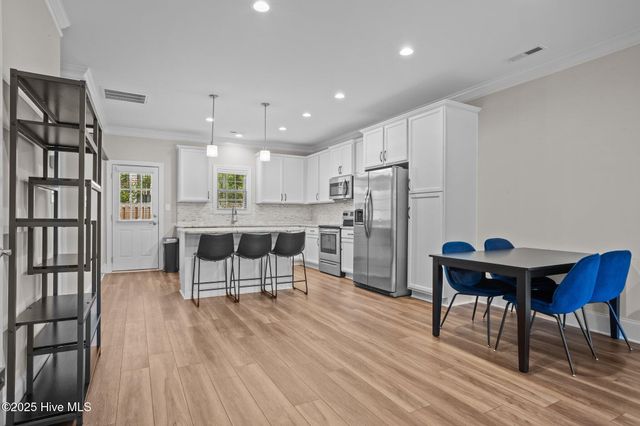 127 Lark Drive, West End, NC 27376