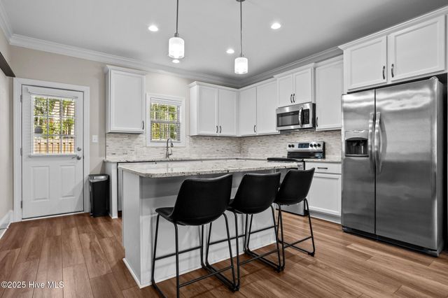 127 Lark Drive, West End, NC 27376