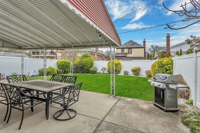 154-16 27th Avenue, Flushing, NY 11354