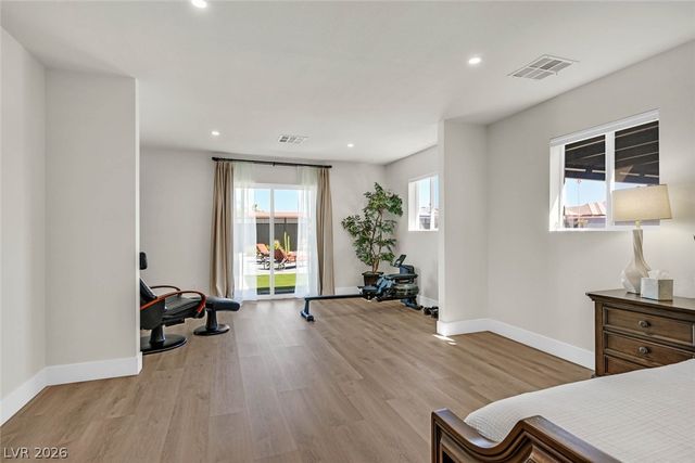 523 Emden Street, Henderson, NV 89015