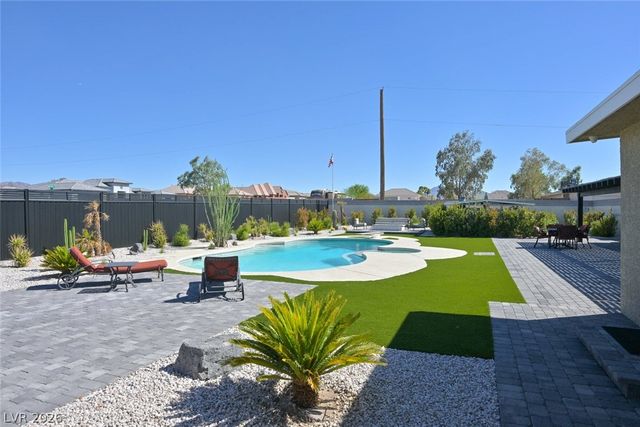 523 Emden Street, Henderson, NV 89015